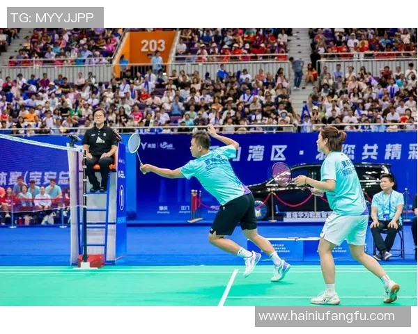 北京羽毛球队以95分稳居大师赛积分榜首位展现强劲实力